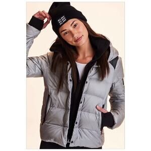 ALALA City Puffer Jacket Silver black Women Activewear MEDIUM